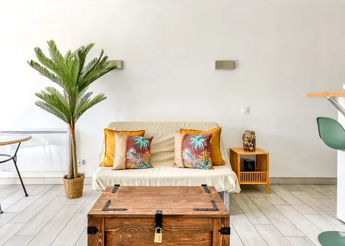 Апартаменты Jungle Terrasse Vue Port Wi-fi, Clim, Linge & Menage Inclus